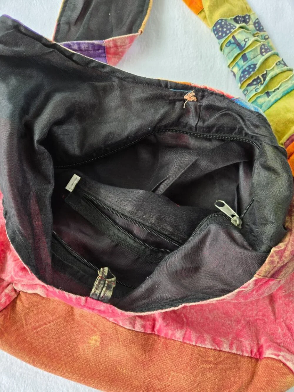 Unsigned patchwork hobo